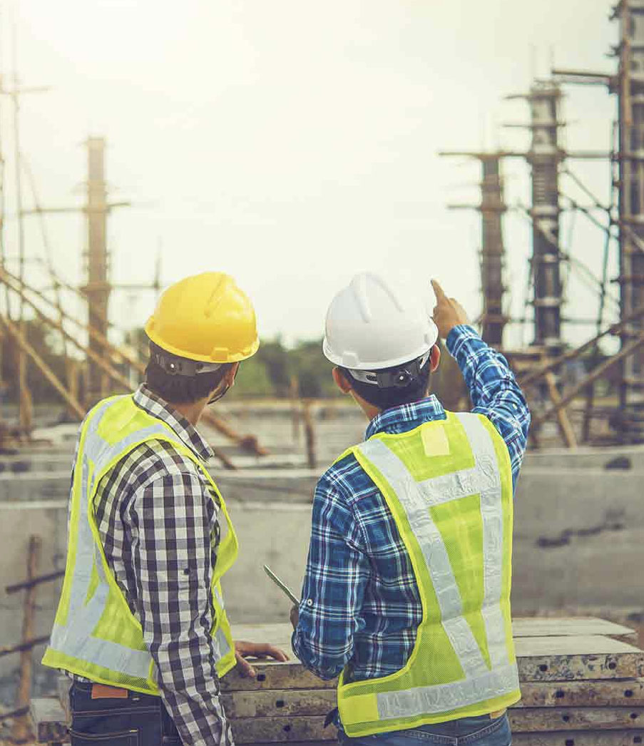 C&Y Ingenieros - Ingenieros en una obra civil